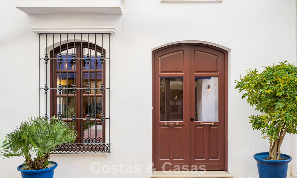 5 exclusivos adosados en venta en el encantador casco antiguo de Estepona 805669