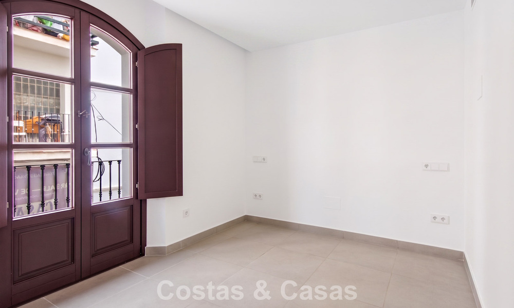 5 exclusivos adosados en venta en el encantador casco antiguo de Estepona 805688