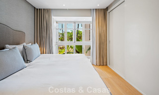 Exclusivo apartamento renovado de 3 dormitorios en venta en Puente Romano, Marbella Golden Mile 805751 