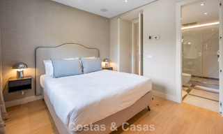 Exclusivo apartamento renovado de 3 dormitorios en venta en Puente Romano, Marbella Golden Mile 805775 