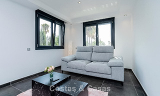 Exclusiva villa moderna con gran piscina en venta en Nueva Andalucía, Marbella 805928 