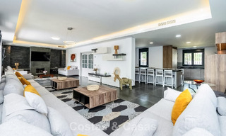 Exclusiva villa moderna con gran piscina en venta en Nueva Andalucía, Marbella 805932 
