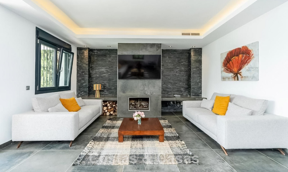 Exclusiva villa moderna con gran piscina en venta en Nueva Andalucía, Marbella 805941