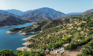 Proyecto de reforma integral de lujo con península privada y vistas panorámicas al lago en Istán, Marbella 805840 