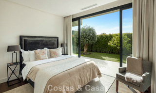 Villa moderna de lujo con vistas al mar en el Valle del Golf de Nueva Andalucía, Marbella 806064 