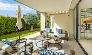 Villa moderna de lujo con vistas al mar en el Valle del Golf de Nueva Andalucía, Marbella 806067 