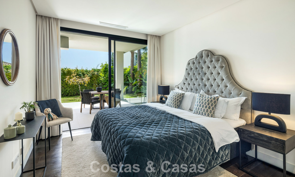 Villa moderna de lujo con vistas al mar en el Valle del Golf de Nueva Andalucía, Marbella 806081