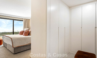 Nuevo apartamento dúplex con vistas panorámicas al mar en venta en la Nueva Milla de Oro, entre Marbella y Estepona 806142 