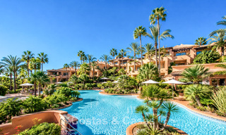 Exclusivo apartamento en planta baja con jardín privado en la Milla de Oro de Marbella 806193 