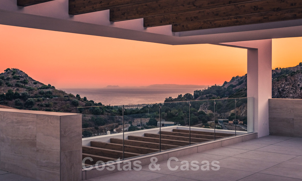 Apartamentos y villas en venta en Palo Alto, un exclusivo resort de lujo a pocos minutos del centro de Marbella 805870