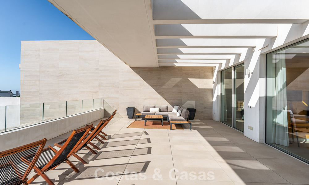 Apartamentos y villas en venta en Palo Alto, un exclusivo resort de lujo a pocos minutos del centro de Marbella 805902