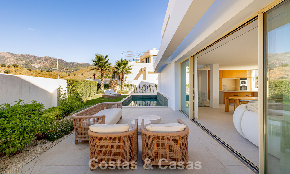 Villa moderna de lujo con vistas al mar en venta en El Higuerón, Fuengirola - Costa del Sol 806276