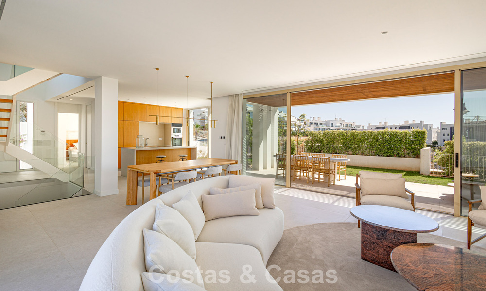 Villa moderna de lujo con vistas al mar en venta en El Higuerón, Fuengirola - Costa del Sol 806280