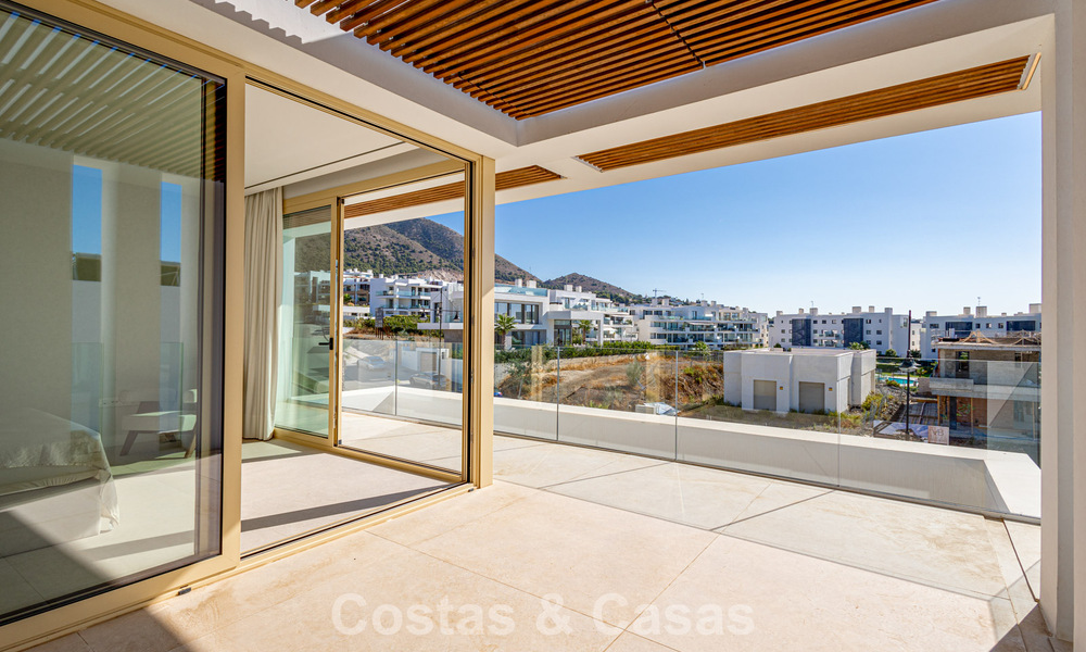 Villa moderna de lujo con vistas al mar en venta en El Higuerón, Fuengirola - Costa del Sol 806289