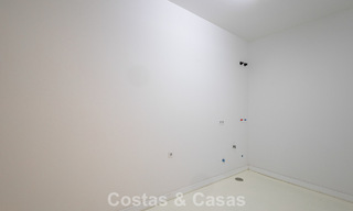 Villa moderna de lujo con vistas al mar en venta en El Higuerón, Fuengirola - Costa del Sol 806292 