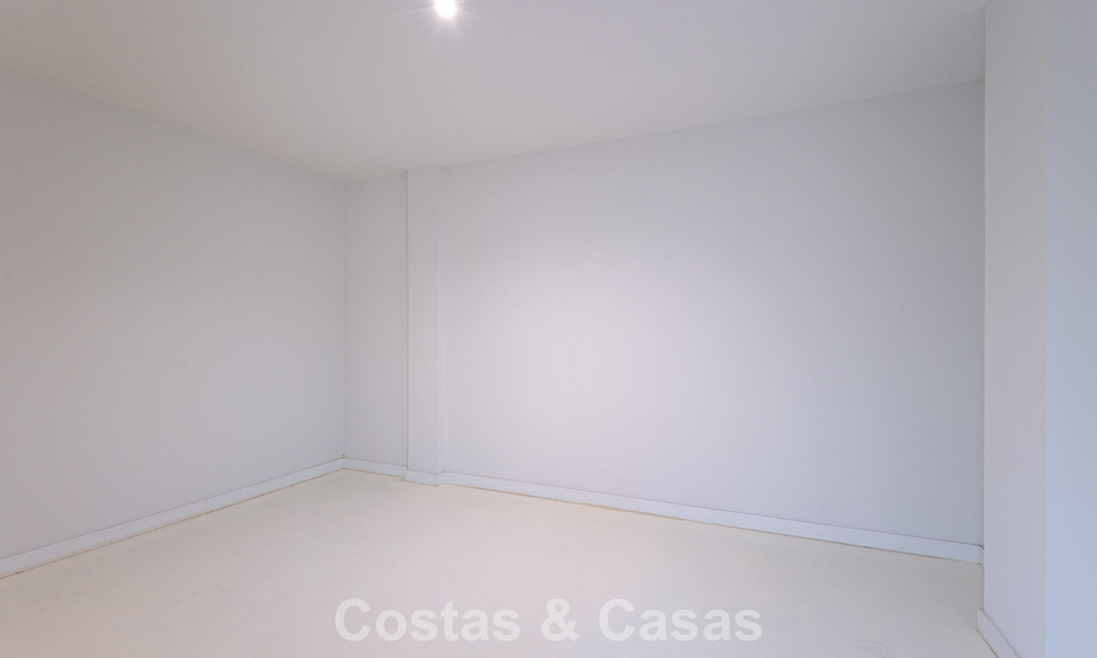 Villa moderna de lujo con vistas al mar en venta en El Higuerón, Fuengirola - Costa del Sol 806299