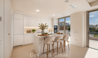 Ático dúplex moderno de lujo a estrenar con piscina privada y vistas al mar en primera línea de golf en Marbella Este 806384 