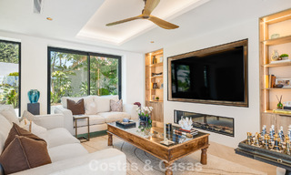 Villa familiar moderna de nueva construcción con piscina en venta en la New Golden Mile, entre Marbella y Estepona 806607 