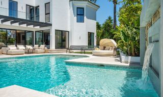 Villa familiar moderna de nueva construcción con piscina en venta en la New Golden Mile, entre Marbella y Estepona 806611 