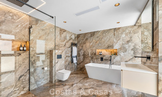 Villa familiar moderna de nueva construcción con piscina en venta en la New Golden Mile, entre Marbella y Estepona 806620 
