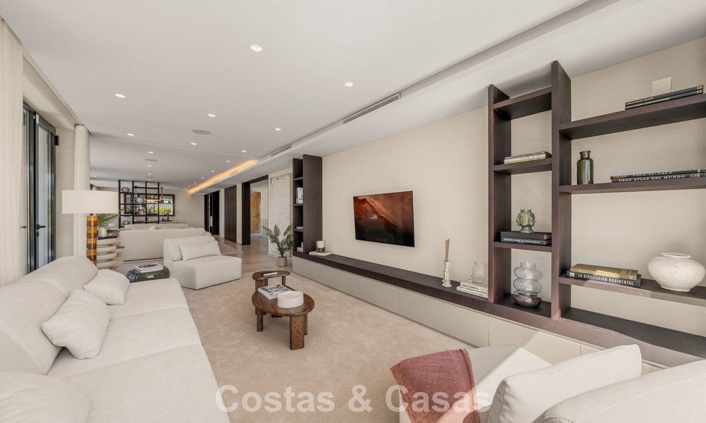 Villa contemporánea de 5 dormitorios en primera línea de golf en Nueva Andalucía, Marbella 806808