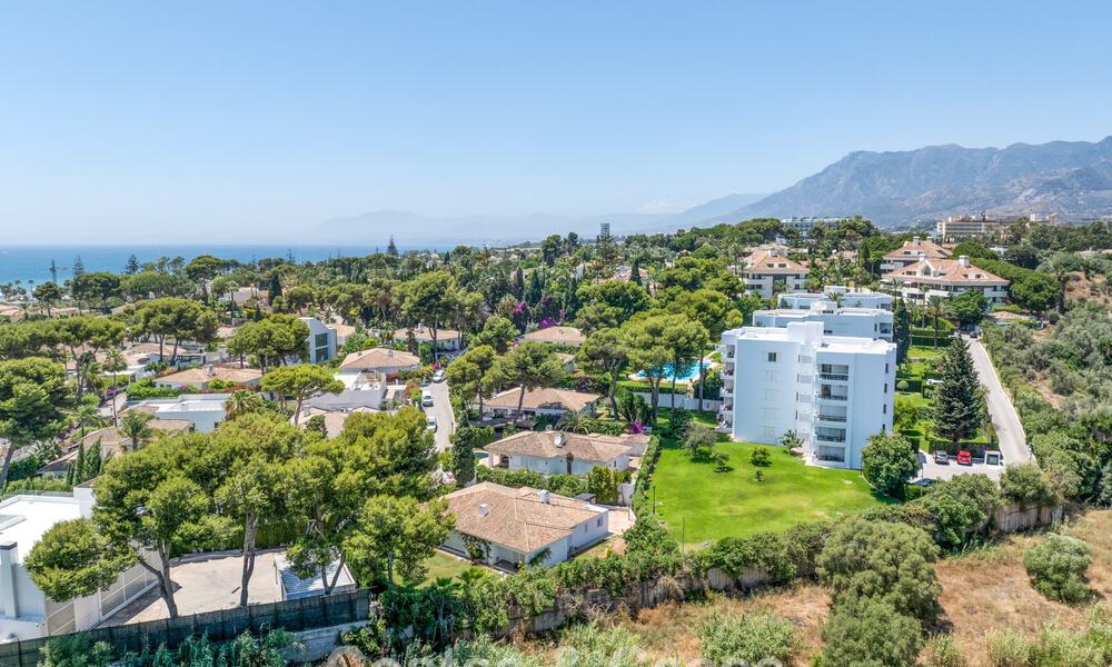 Ático de lujo reformado, listo para entrar a vivir, a poca distancia de la playa en Los Monteros, Marbella Este 806555