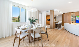 Ático de lujo reformado, listo para entrar a vivir, a poca distancia de la playa en Los Monteros, Marbella Este 806574 
