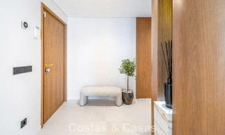 Ático de lujo reformado, listo para entrar a vivir, a poca distancia de la playa en Los Monteros, Marbella Este 806575 