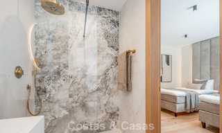 Ático de lujo reformado, listo para entrar a vivir, a poca distancia de la playa en Los Monteros, Marbella Este 806584 