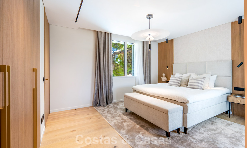 Ático de lujo reformado, listo para entrar a vivir, a poca distancia de la playa en Los Monteros, Marbella Este 806593