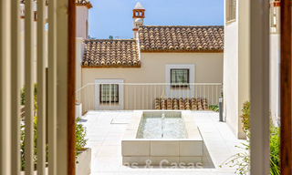 Adosados listos para entrar a vivir con arquitectura mediterránea en primera línea de golf en Estepona 806870 