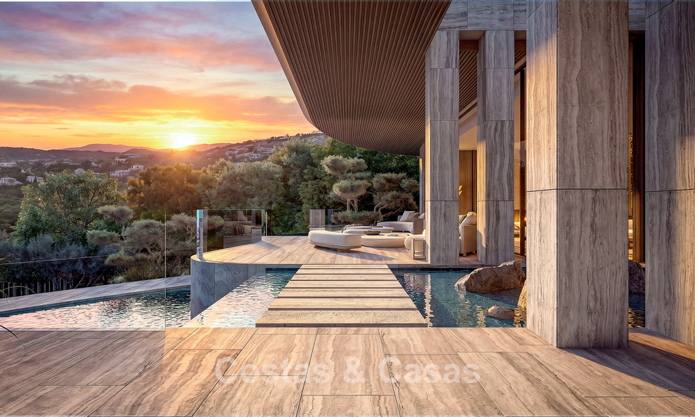 Villa de diseño vanguardista con impresionantes vistas al golf y al mar en venta en La Reserva, Sotogrande 806937
