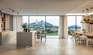 Villa contemporánea de nueva construcción en venta en el Valle del Golf de Nueva Andalucía, Marbella 807003 
