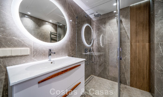 Apartamentos con vistas al mar en venta en Riviera Andaluza, a poca distancia del centro de Estepona 806498 