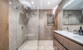 Apartamentos con vistas al mar en venta en Riviera Andaluza, a poca distancia del centro de Estepona 806501 