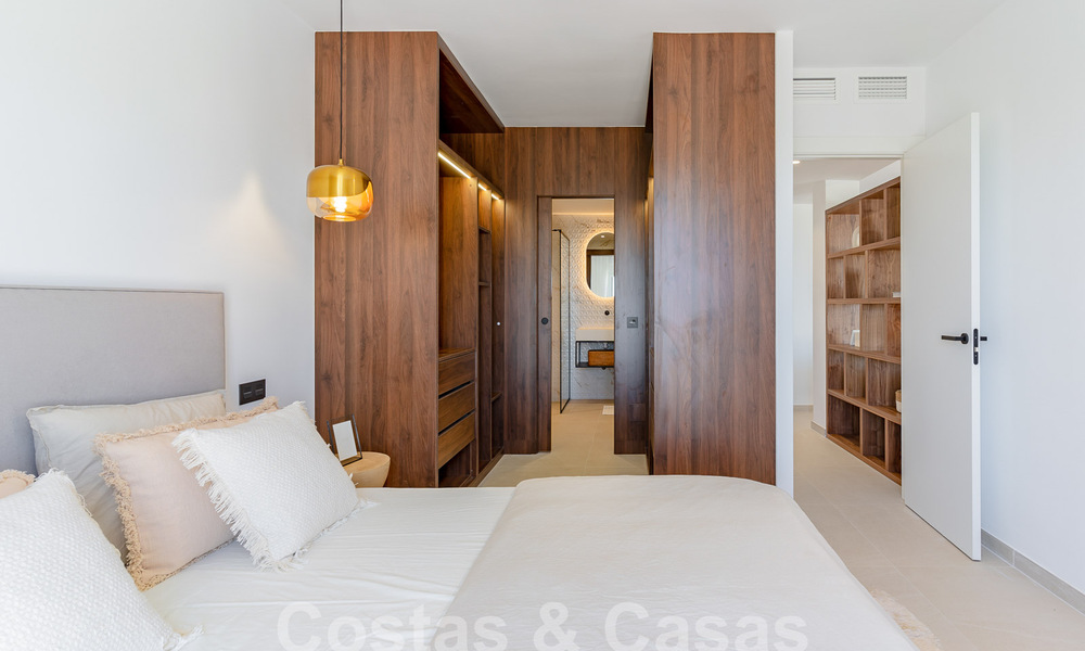 Apartamentos en venta en Malambo a poca distancia de Puerto Banús en Nueva Andalucía, Marbella 806531