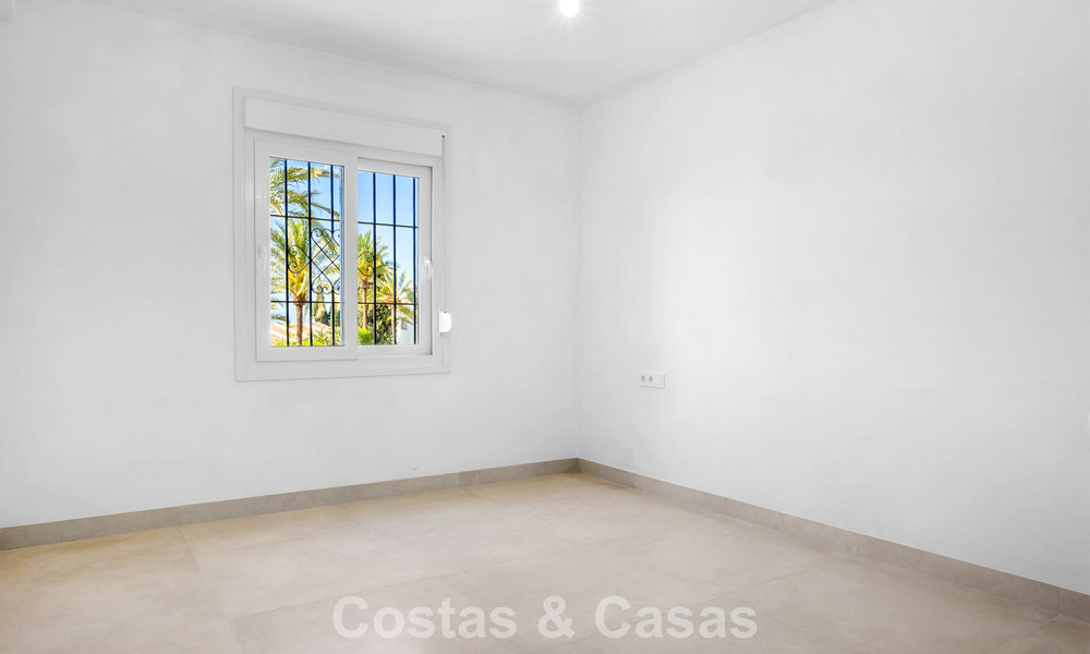 Apartamentos en venta en Malambo a poca distancia de Puerto Banús en Nueva Andalucía, Marbella 806551