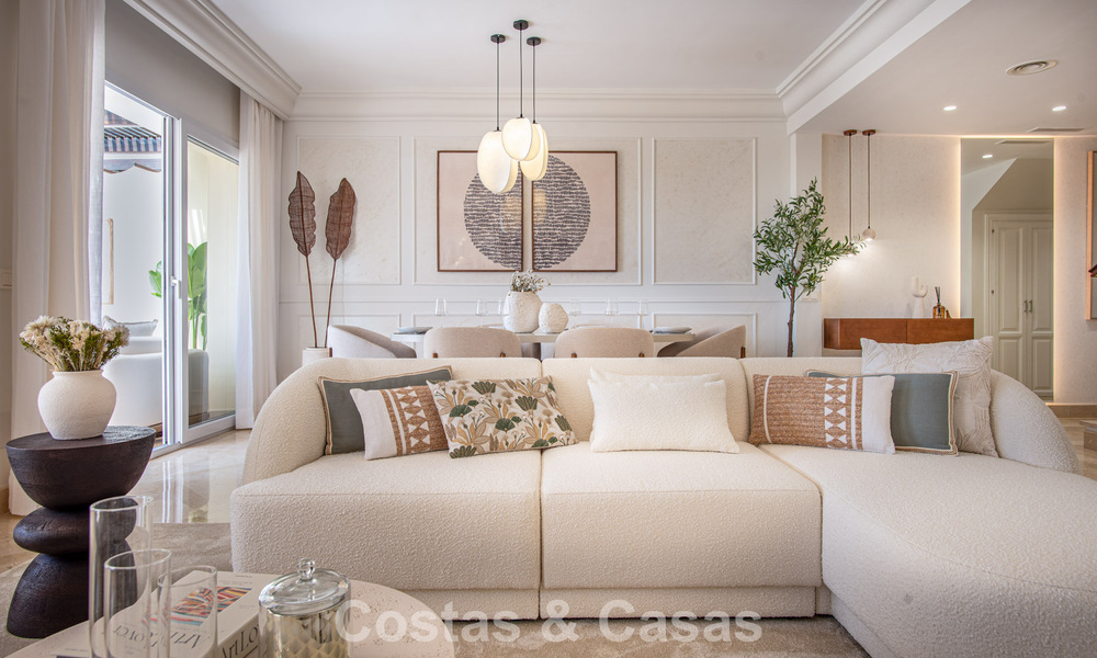 Ático dúplex de lujo con amplias terrazas en venta en el corazón del Valle del Golf de Nueva Andalucía, Marbella 807011