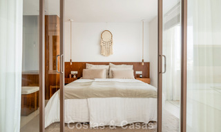 Elegante apartamento reformado con vistas panorámicas en venta en Nueva Andalucía, Marbella 807125 