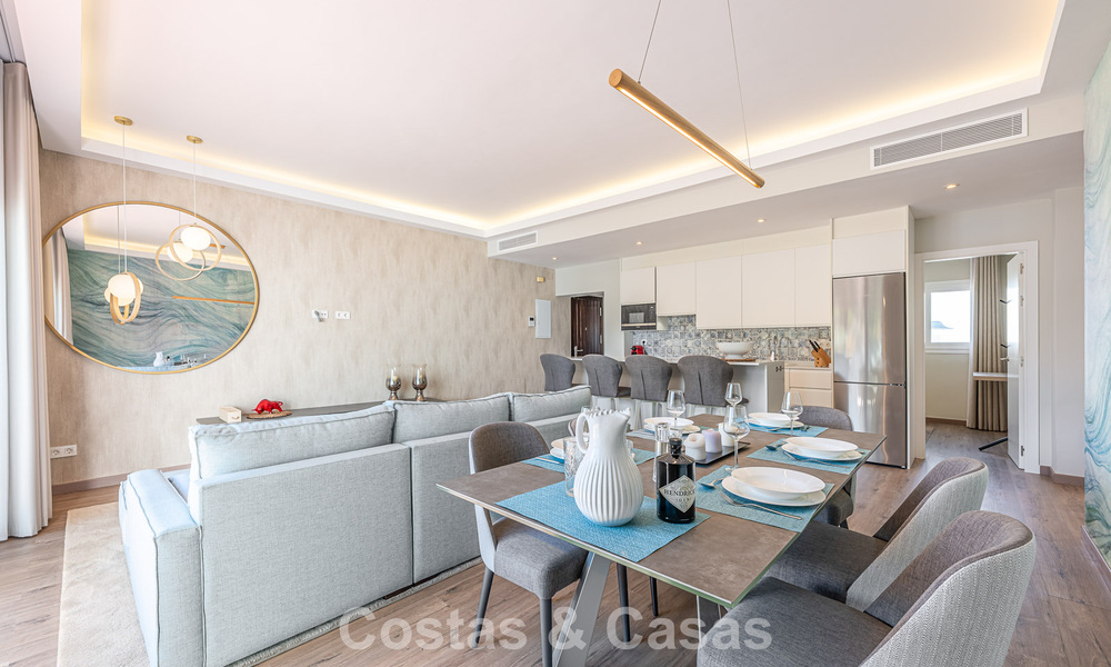 Ático dúplex contemporáneo en venta en un complejo de estilo mediterráneo tipo resorten El Paraiso, Marbella - Benahavís 807333