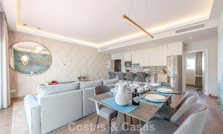 Ático dúplex contemporáneo en venta en un complejo de estilo mediterráneo tipo resorten El Paraiso, Marbella - Benahavís 807333 