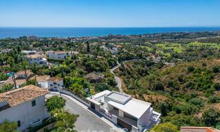 Villa de lujo ultramoderna y de nueva construcción con vistas panorámicas al mar en venta en el Este de Marbella 807450 