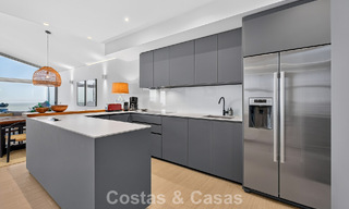Exclusivo ático esquinero con vistas panorámicas al mar en venta en El Higueron, Benalmádena, Costa del Sol 807384 