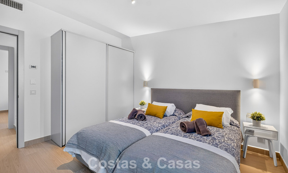 Exclusivo ático esquinero con vistas panorámicas al mar en venta en El Higueron, Benalmádena, Costa del Sol 807385