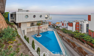 Exclusivo ático esquinero con vistas panorámicas al mar en venta en El Higueron, Benalmádena, Costa del Sol 807417 