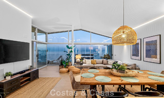 Exclusivo ático esquinero con vistas panorámicas al mar en venta en El Higueron, Benalmádena, Costa del Sol 807421 
