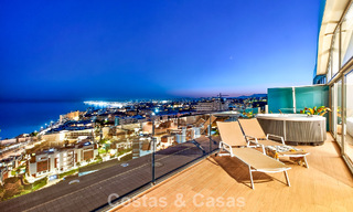 Exclusivo ático esquinero con vistas panorámicas al mar en venta en El Higueron, Benalmádena, Costa del Sol 807435 