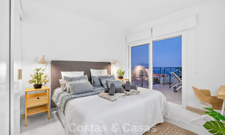Elegante apartamento en esquina con impresionantes vistas al mar en venta en El Higuerón, Fuengirola, Costa del Sol 807553 