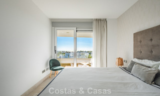 Apartamentos modernos en venta en Aqua, una urbanización contemporánea en San Pedro Playa, Marbella 807138 
