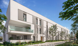 Modernos apartamentos de obra nueva en venta a poca distancia de la playa y del centro de San Pedro, Marbella 807190 
